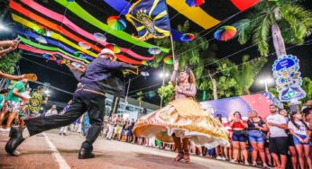 Com Ritmos da Cultura Popular, Bloco 6 é Demais empolga público na Avenida