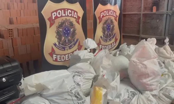 Em Rio Branco, Polícia Federal incinera 1,5 toneladas de drogas