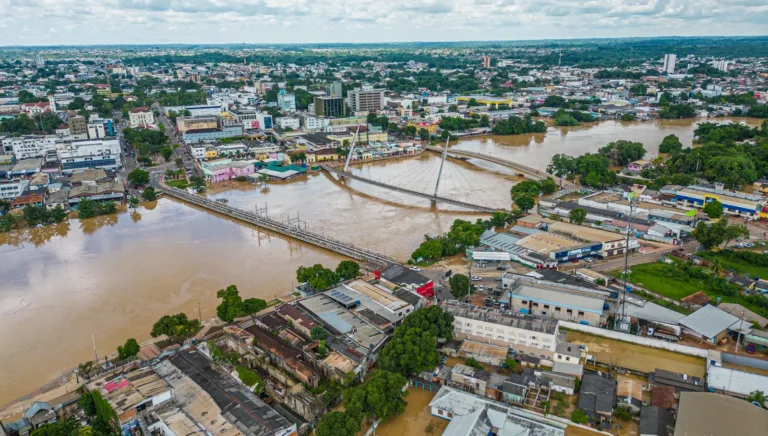 Rio Acre baixa mais 14 centímetros e registra 16,68 metros na Capital
