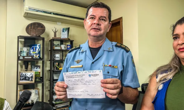 Homem tenta usar ficha falsa para receber sacolão em Rio Branco