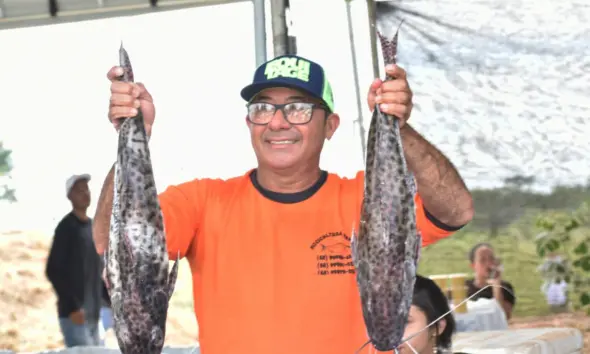 Com o apoio da Emater, produtores vendem peixes oriundos da agricultura familiar
