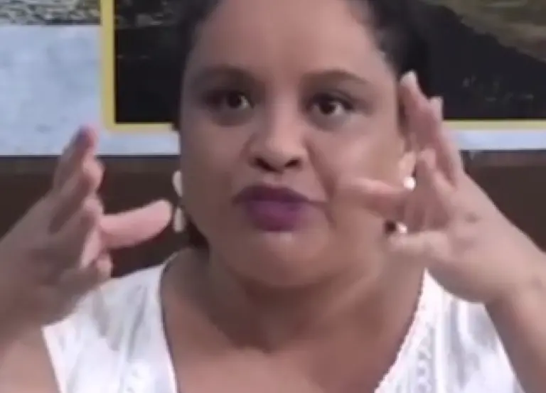 Coordenadora cobra dinheiro do fundo municipal de cultura em Rio Branco