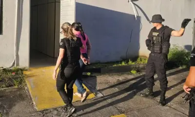 Mulher é presa por estelionato contra idosa após movimentar mais de R$ 100 mil