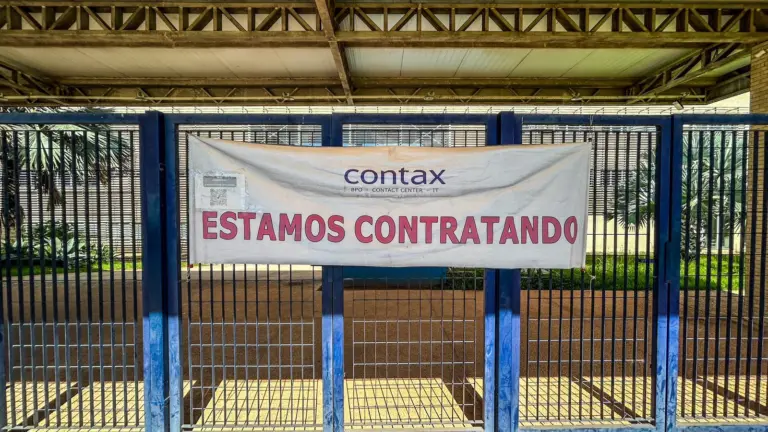 Sindicato consegue suspender desconto salarial de funcionários da Contax