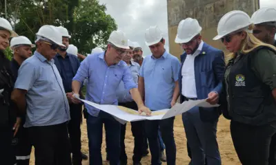 Gladson vistoria ponte em Xapuri e diz que obra será concluída em dezembro
