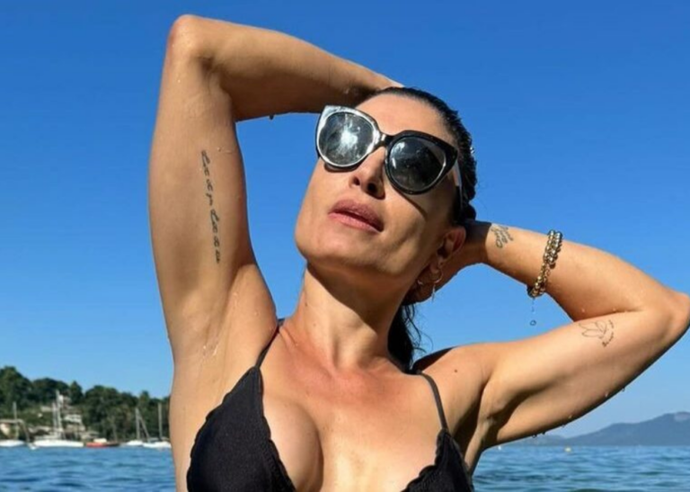 Ex-atriz critica feminismo e diz não ver problemas da mulher ‘servir’ ao marido