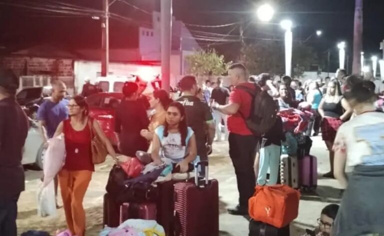 Clientes de agência de turismo acusada de golpe reclamam da falta de respostas