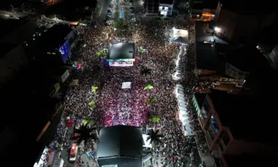 Show de Nadson O Ferinha supera expectativa e atrai 50 mil pessoas em Cruzeiro do Sul