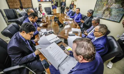 Criação de cargo para Rueda gera atrito entre oposição e base do governo na Aleac