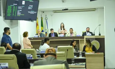 Câmara de Rio Branco nomeia comissão para realização de concurso público