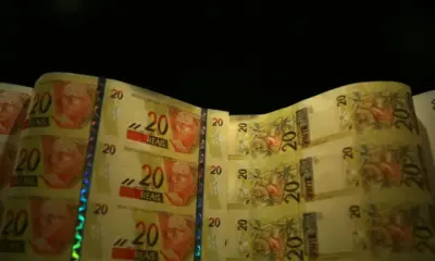 Dinheiro esquecido: brasileiros ainda têm R$ 8 bi para regatar; saiba como consultar