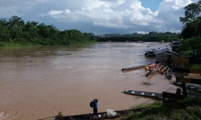 Rio Juruá se aproxima da cota de Alerta em Cruzeiro do Sul