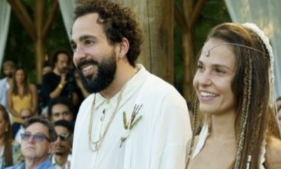 Humorista Murilo Couto se casa com Martina Moller em cerimônia pé na areia em resort: ‘É bom demais’