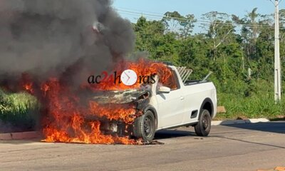 Pane elétrica causa incêndio em carro na Via Verde, em Rio Branco
