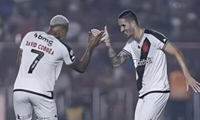 Vasco engata quarta vitória seguida e complica Atlético-GO no Brasileirão