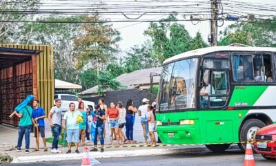 Mais de 40 ônibus e vans chegam para convenção de Marcus Alexandre