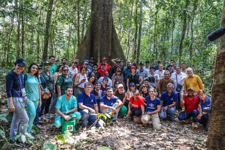 Imersão na floresta: Representantes de ministérios e organizações internacionais fazem vivência na Reserva Extrativista Chico Mendes