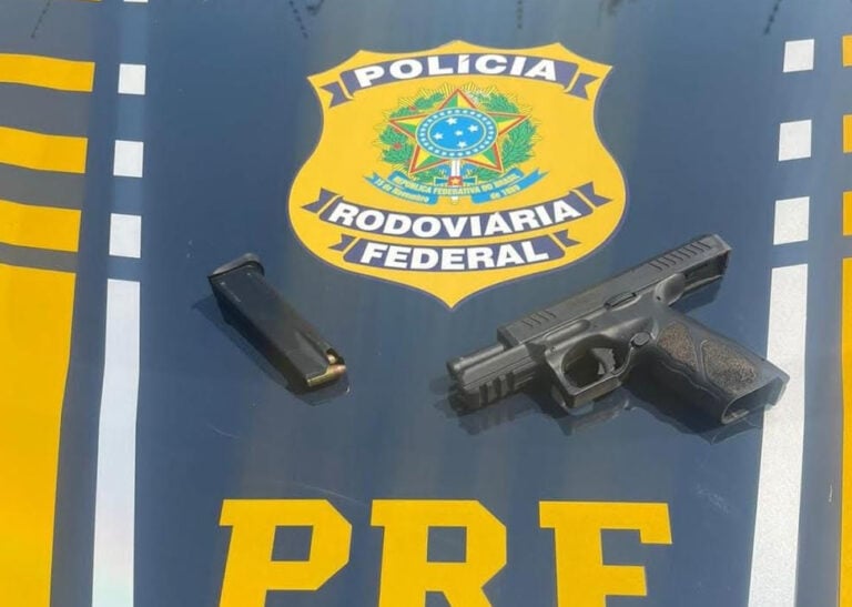 PRF apreende pistola ilegal e munições em Senador Guiomard