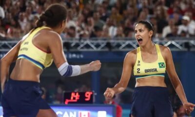 Duda e Ana Patrícia vencem, e Brasil é ouro no vôlei de praia após 8 anos