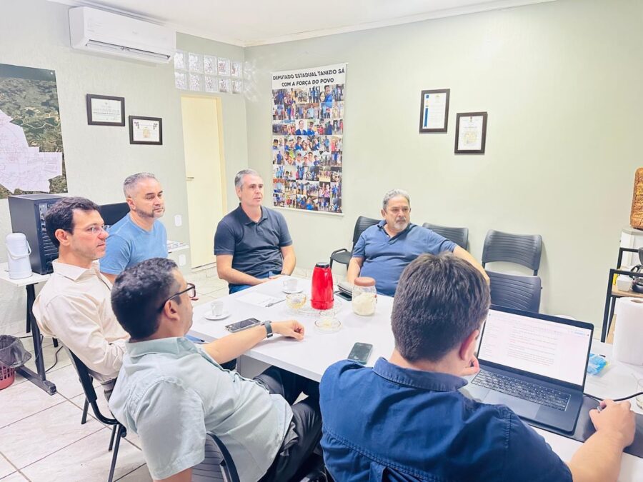 Marcus Alexandre fecha plano de governo para registrar a candidatura esta semana