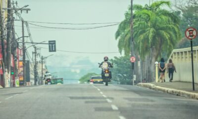 Devido à fumaça, governo do Acre suspende atividades escolares a partir de hoje