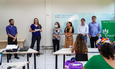 Legal no Acre promove workshop sobre revisão de literatura em ciência política