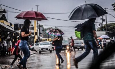 Acre tem alerta de chuvas intensas entre domingo e segunda (16)