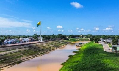 Nível do Rio Acre sobe quase dois metros em 24 horas na capital