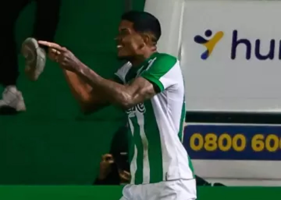 Juventude Vira Contra O Bahia Com Gola Os E Aumenta Press O Sobre Ceni Ac Horas Com