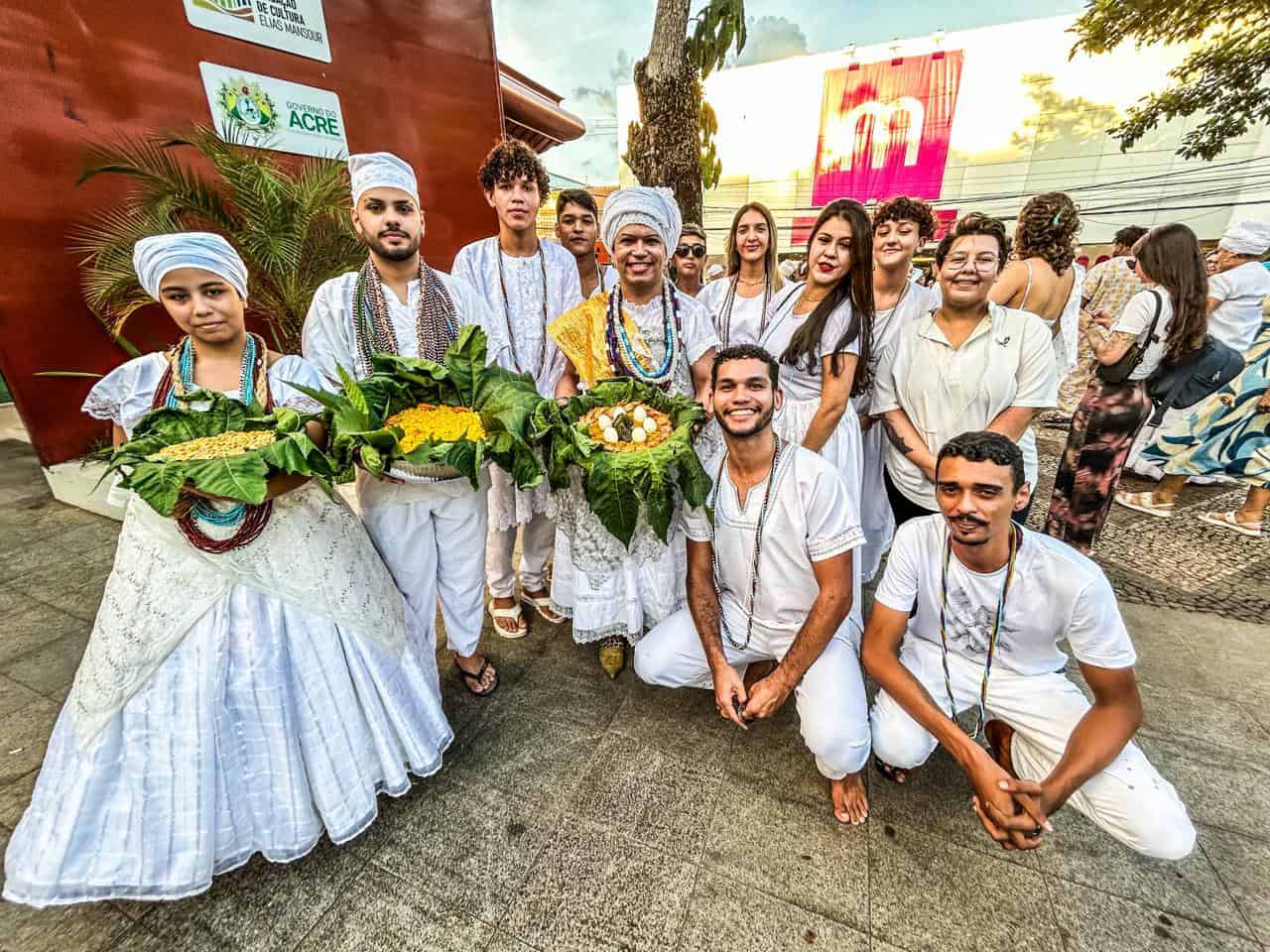 Passeata de várias comunidades do “Povo de Santo” pelas ruas de Rio Branco. Simples gesto que revela o direito constitucional da liberdade de credo sempre é ameaçado por preconceitos e intolerâncias | Foto: Whidy Melo - Arquivo ac24horas