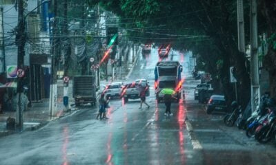 Inmet alerta para perigo de chuvas acumuladas com ventos de até 60 km/h no Acre