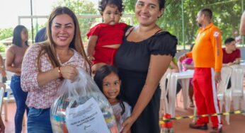 Brasiléia entrega cestas básicas a famílias atingidas por estiagem
