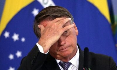 Bolsonaro cita perseguição e não descarta refúgio em embaixada se condenado