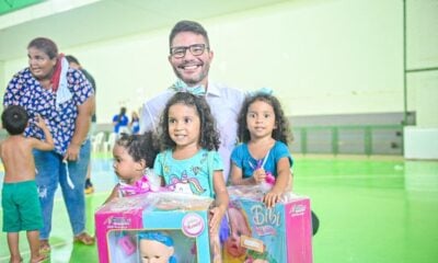 Gladson Cameli participa da entrega de brinquedos a mais de 2 mil crianças na capital