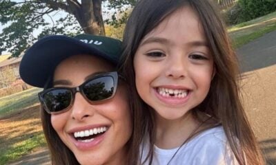 Zoe, filha de Sabrina Sato, sofre acidente e quebra o braço