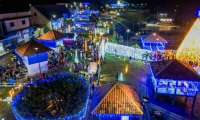 Porto Walter reúne famílias no acender das luzes de Natal