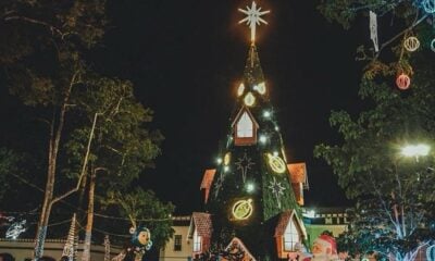 Inauguração das Luzes de Natal e anúncio de premiação ocorrem na Praça da Revolução