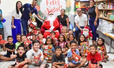 Crianças de escola no Benfica são beneficiadas com manhã de Natal