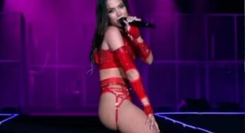 Vídeo: Anitta se irrita durante show e arremessa microfones no chão