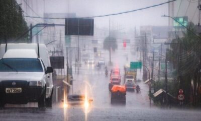 Segunda-feira começa com tempo instável e chuvas em todo o Acre