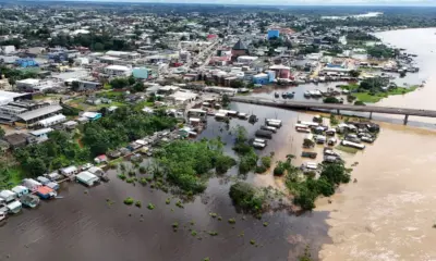 Unidades de Saúde e escolas de Cruzeiro do Sul estão alagadas e número de abrigos aumenta