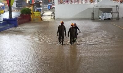 Forte chuva alaga ruas, comércios e hospital em Cruzeiro do Sul