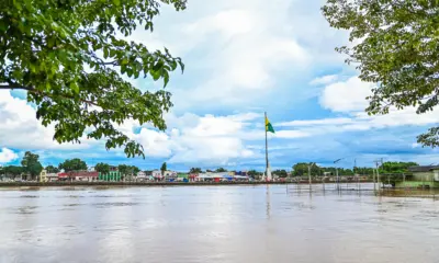 Rio Acre segue em queda e registra 15,71m em Rio Branco