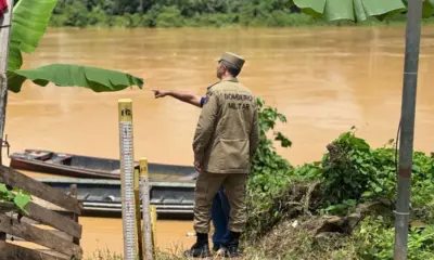 Rio está mais de um metro acima da cota de transbordo em Porto Acre