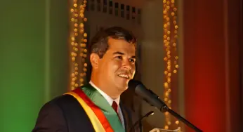 Eu nunca vi este homem!