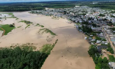 Rio Tarauacá se aproxima dos 11 metros e deixa 28 desabrigados