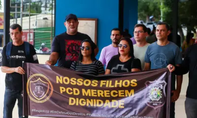 Na Aleac, policiais penais manifestam contra impedimento de banco de horas a servidores com filhos portadores de deficiência