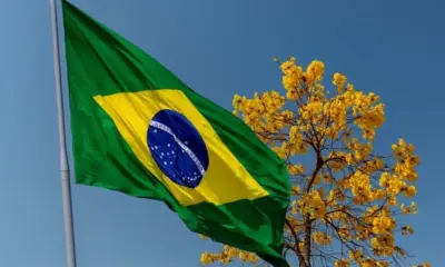 Brasil sobe 8 posições no ranking da felicidade e ocupa 36º lugar