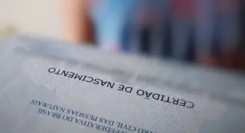 Justiça permite exclusão do nome do pai em certidão da filha vítima de abuso