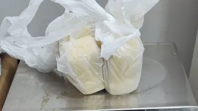 Suspeito em fuga ‘se livra’ de um quilo de droga em Rio Branco